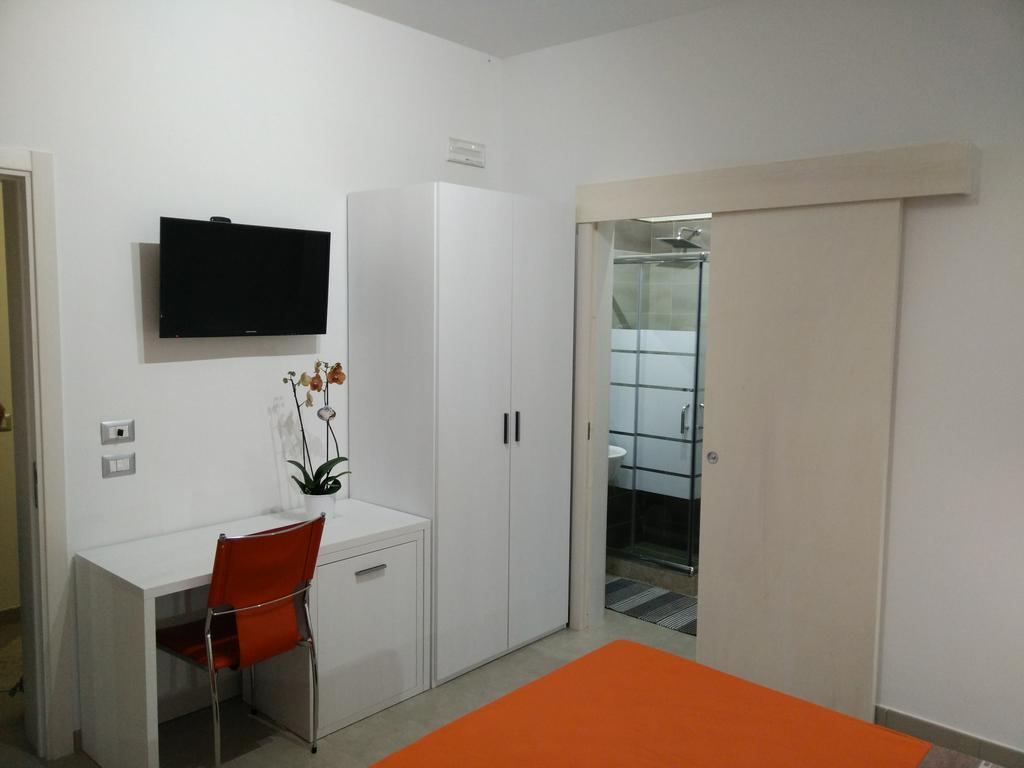Exotic B&B ปอร์โตเชซาเรโอ ภายนอก รูปภาพ
